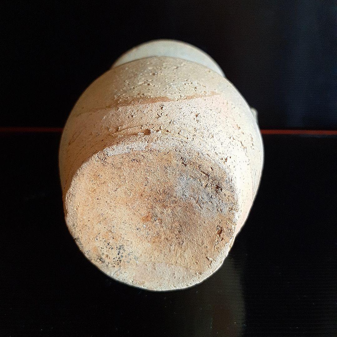 唐代長沙窯黄秞褐彩壺