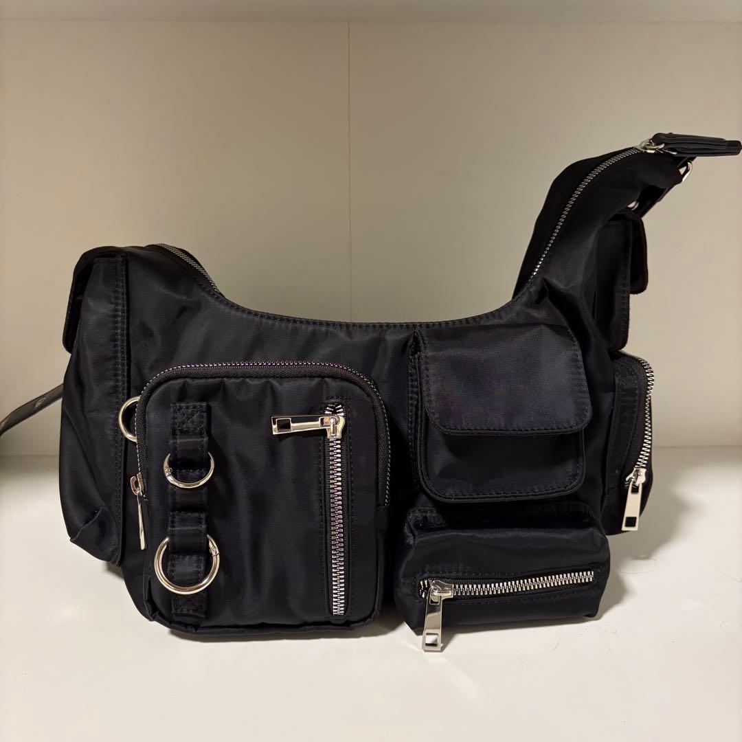 JEANASIS マルチポケットワンショルダーBAG ジーナシス