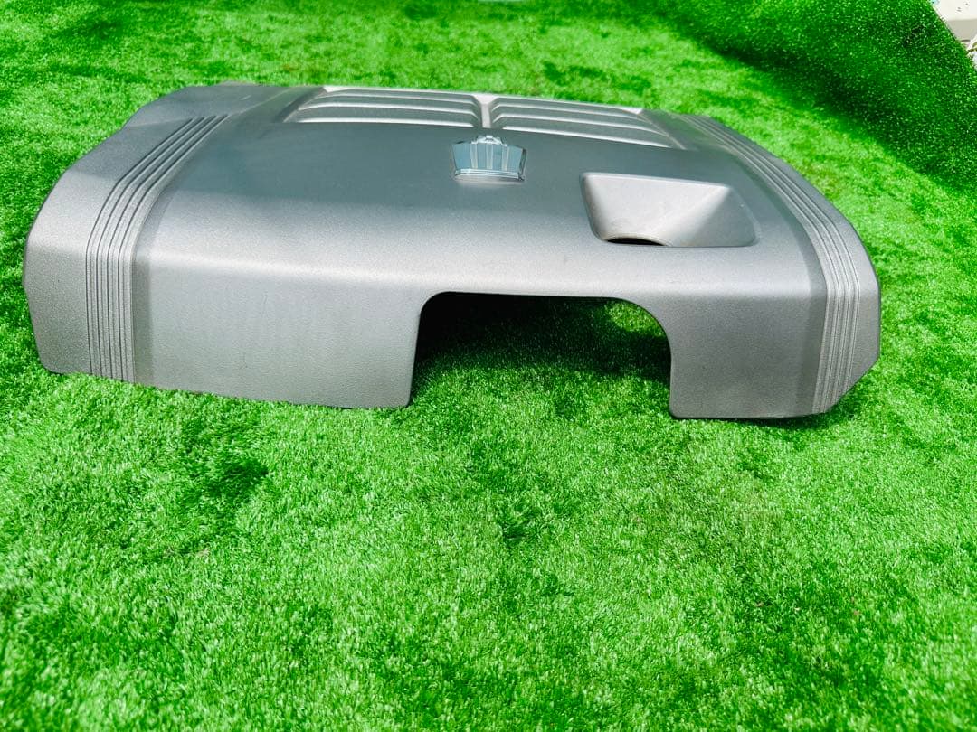 クラウンGRS204/GRS202/GRS200 エンジンカバー