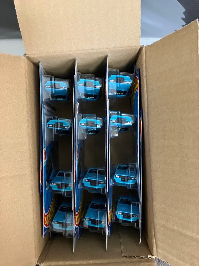 Hot Wheels 2000GT-R LBWK ミニカー１２台セット