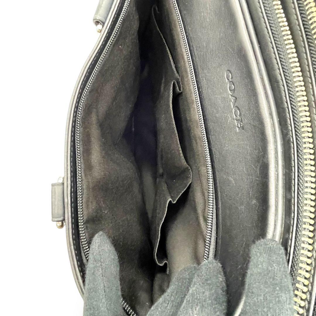 極美品　コーチ　2way ビジネスバッグ　ショルダー　2層　オールレザー　黒