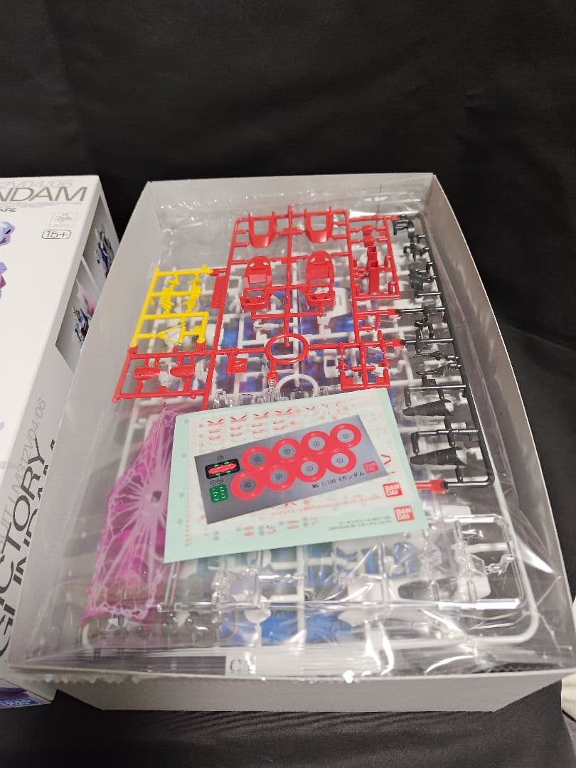 MG 1/100 ヴィクトリーガンダム Ver.Ka 新品未開封品