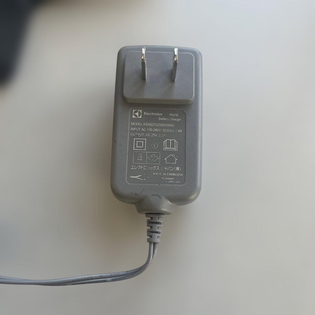 【 Electrolux 】エレクトロラックス 掃除機 コードレス掃除機 ピンク