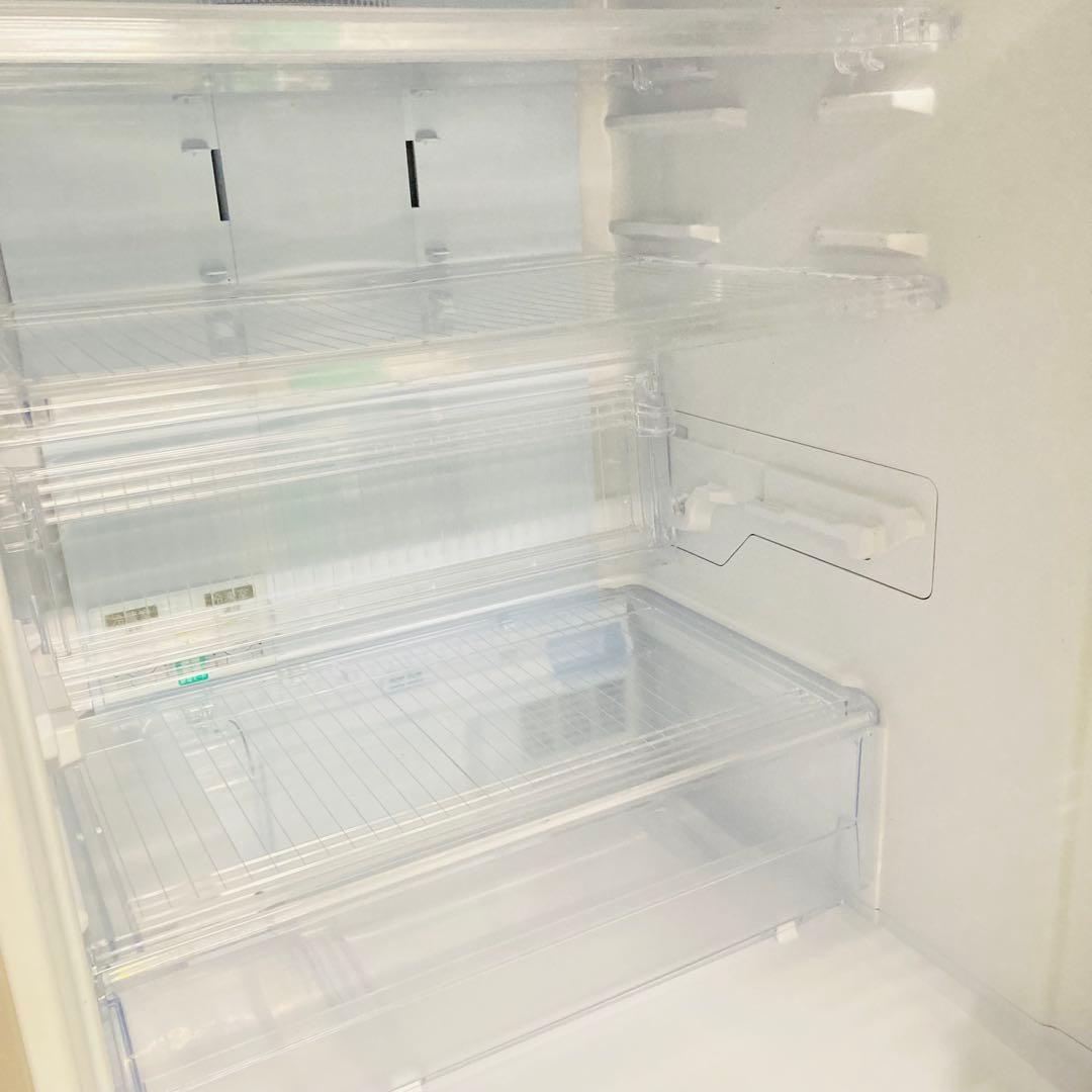 美品高品質どっちもドア搭載シャープファミリー向け３ドア冷蔵庫　2020年製