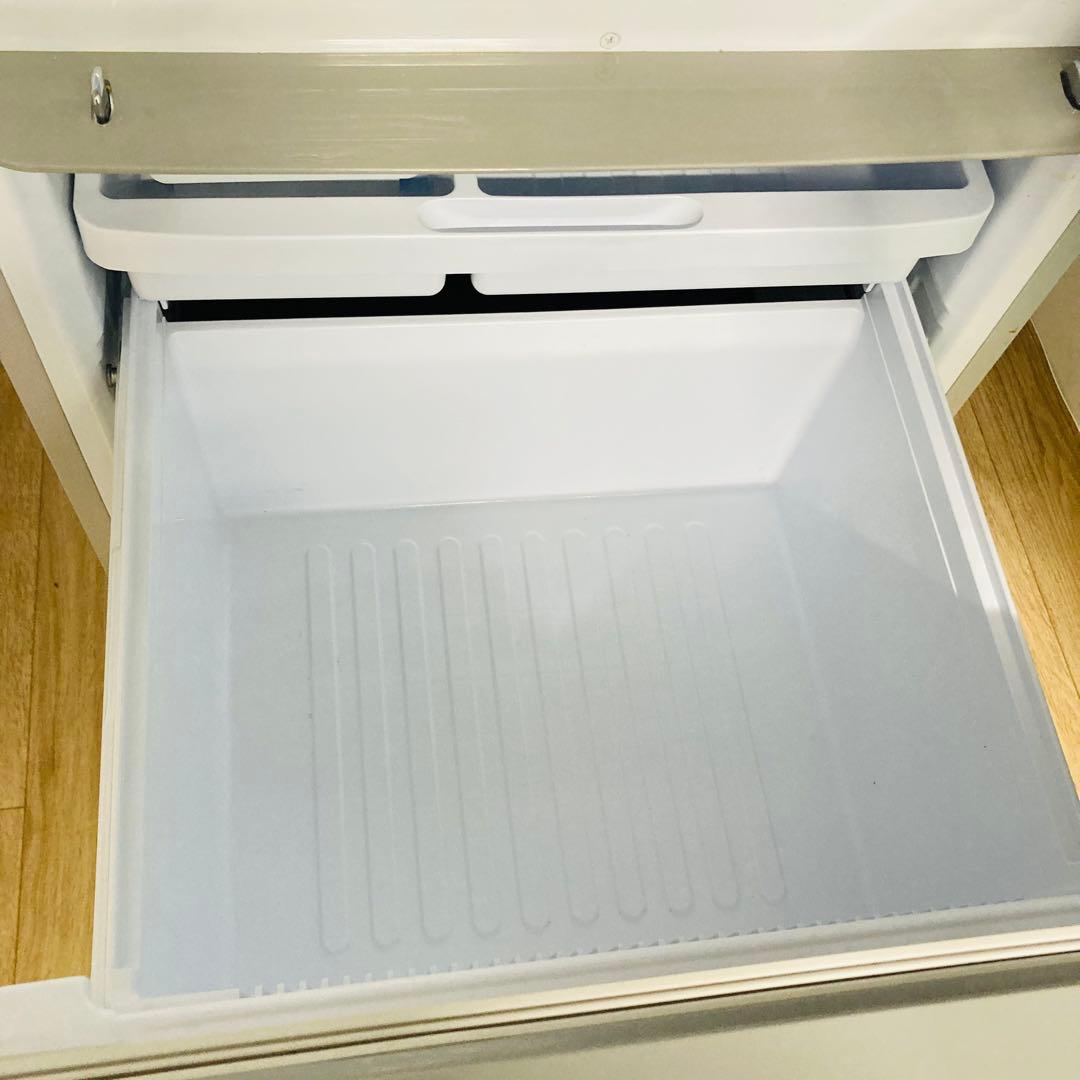 美品高品質どっちもドア搭載シャープファミリー向け３ドア冷蔵庫　2020年製