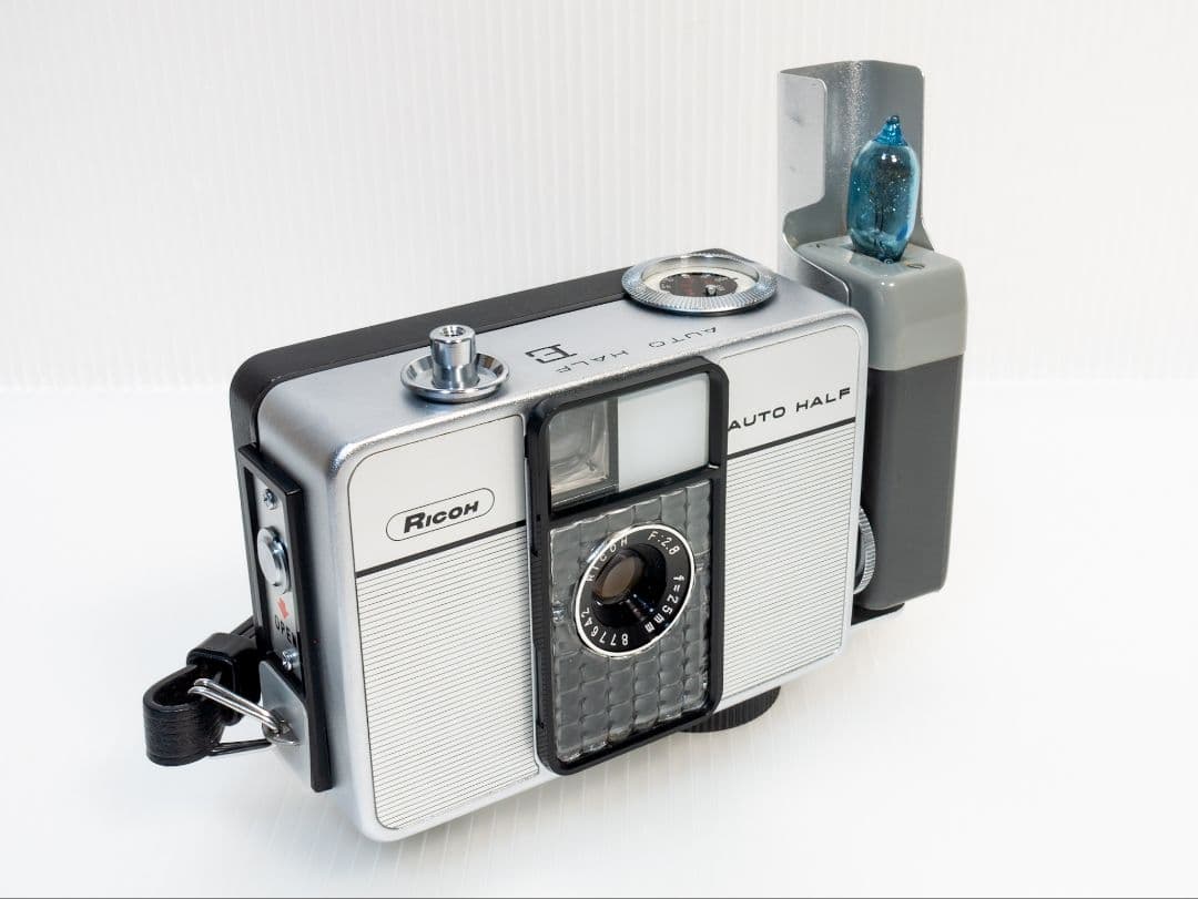 ㉓【美品・整備済】RICOH AUTO HALF E 「ブラック 」オートハーフ