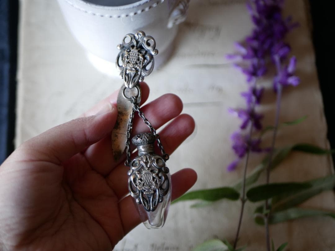 ブルターニュ紋章　シャトレーヌ　香水瓶　フランスアンティーク　アンティーク