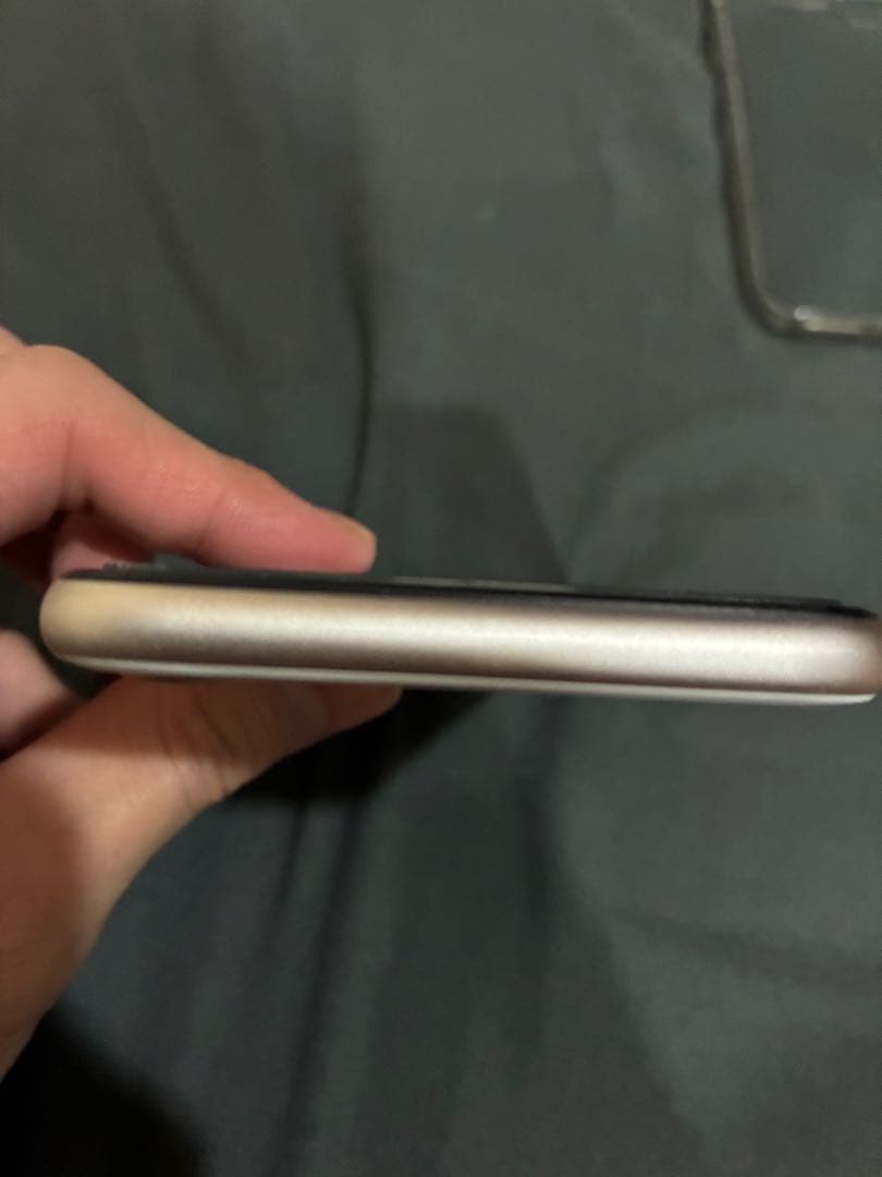 iPhone SE (第3世代)