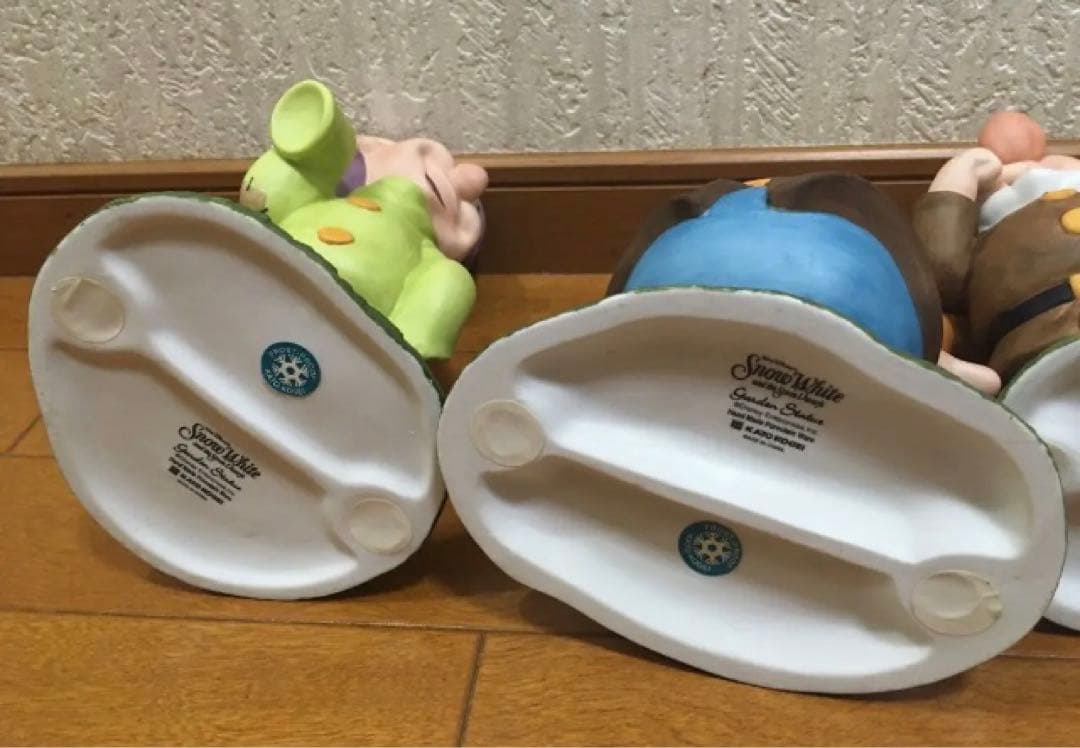 加藤工芸　ディズニー　白雪姫　七人の小人　ガーデンフィギュア