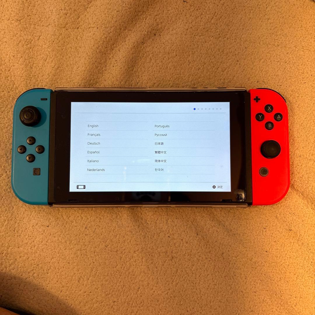 Nintendo SwitchとHORIのコントローラー