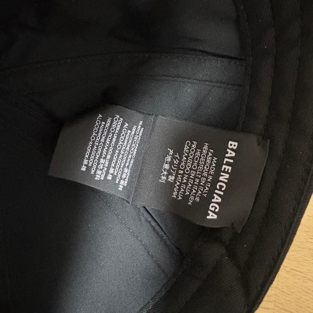 BALENCIAGA バレンシアガ　キャップ　ブラック