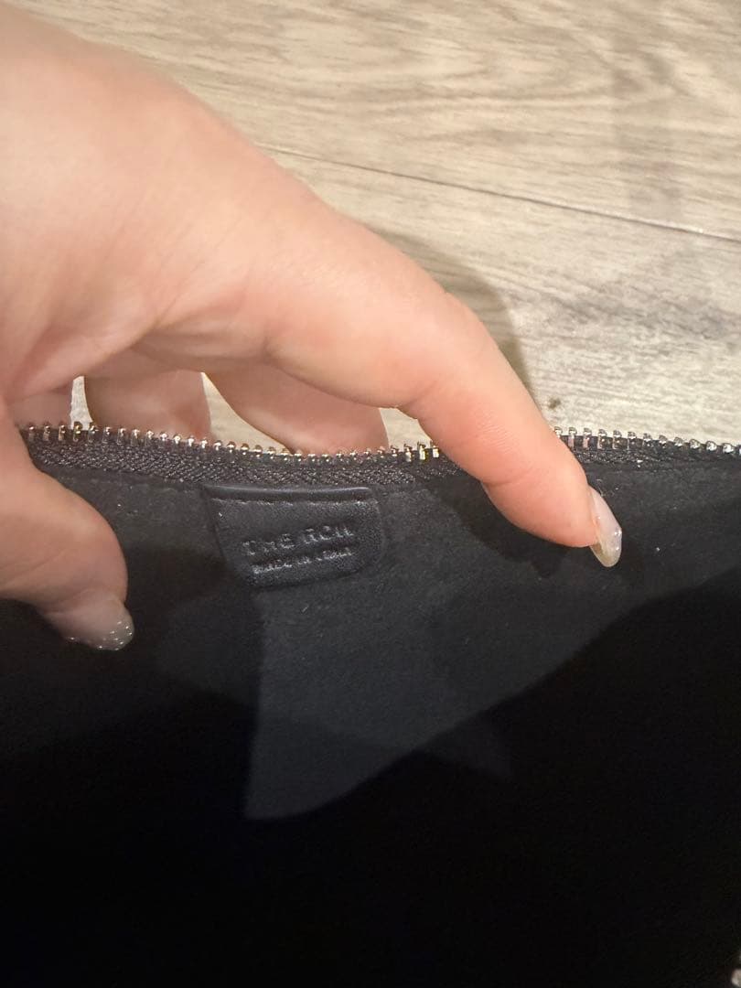 The Row Half Moonレザーバッグ　ザロウ ハーフムーン