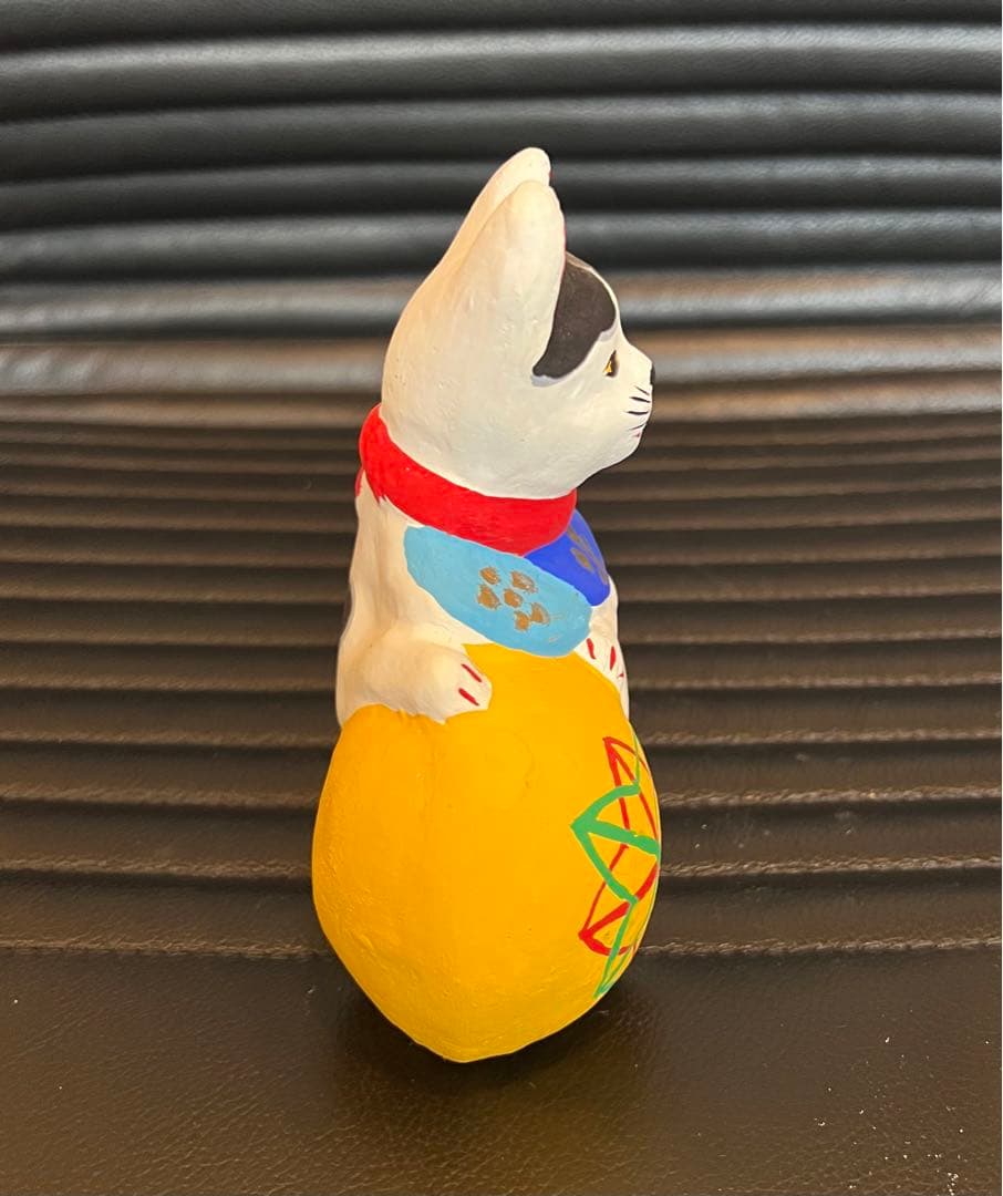 まり猫　小　三河旭土人形　高山八郎作　郷土玩具