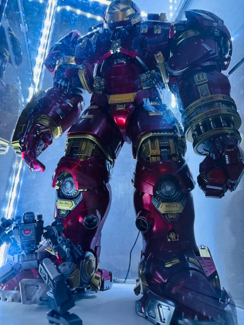 ホットトイズ　ハルクバスターデラックス版