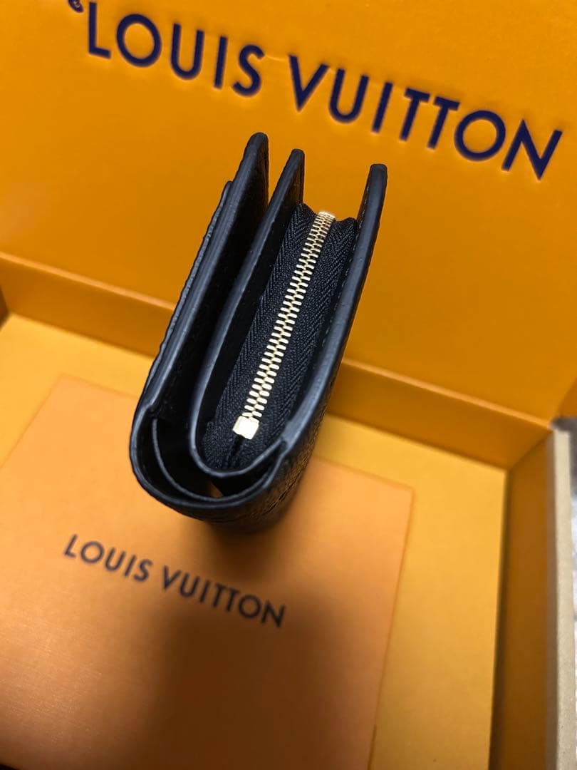 期間限定　ルイヴィトン　ポルトフォイユ　クレア　財布