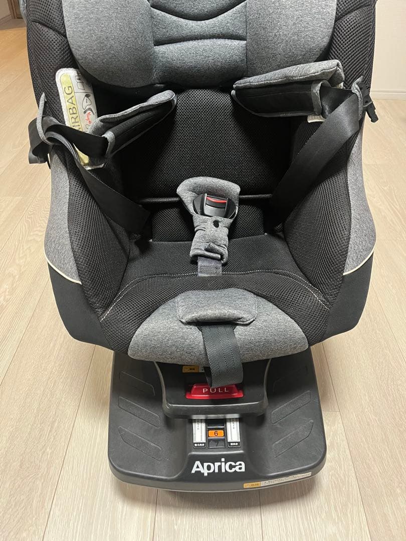 Aprica 車用チャイルドシート クルリラ プラス