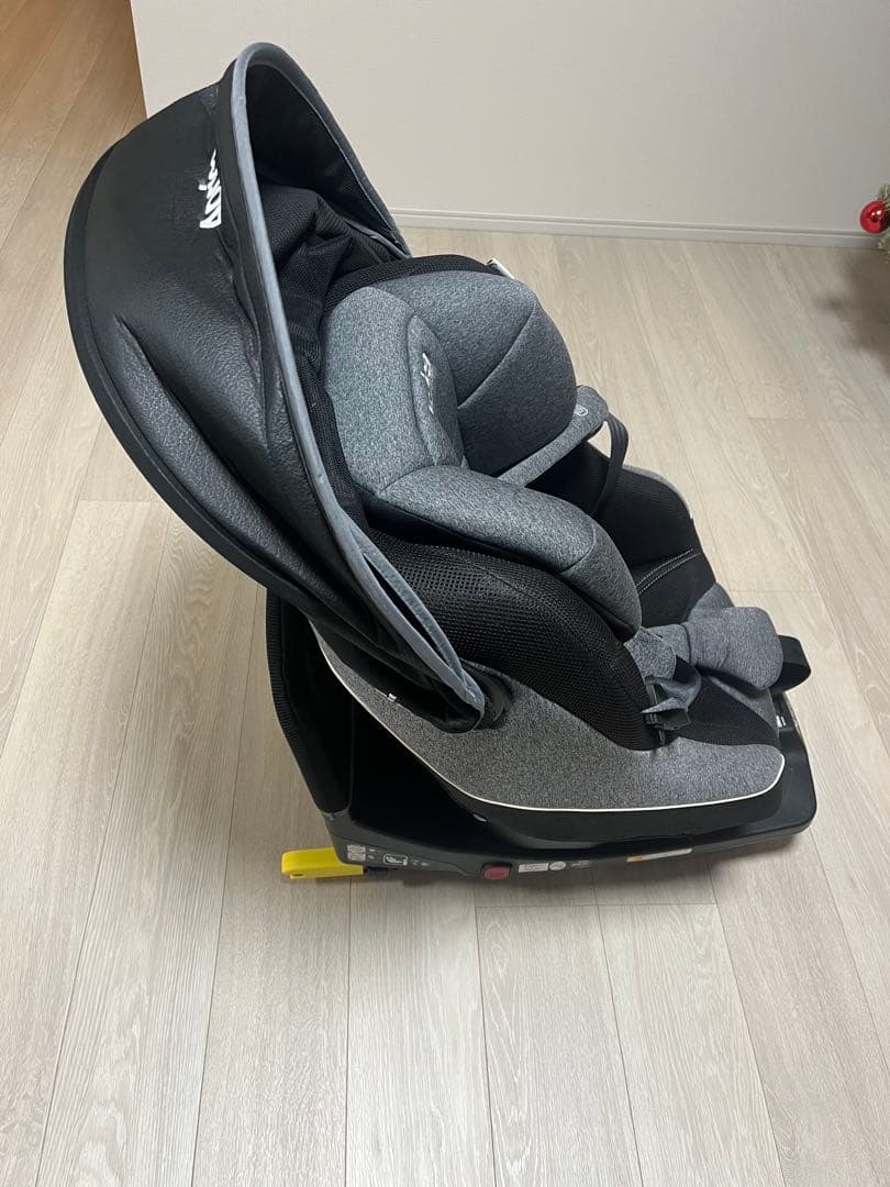 Aprica 車用チャイルドシート クルリラ プラス