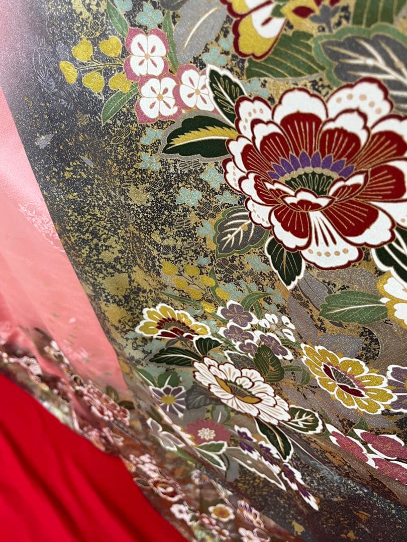 中古★振袖★仕立て上がり　NO.B11 ピンク色　成人式　結婚式