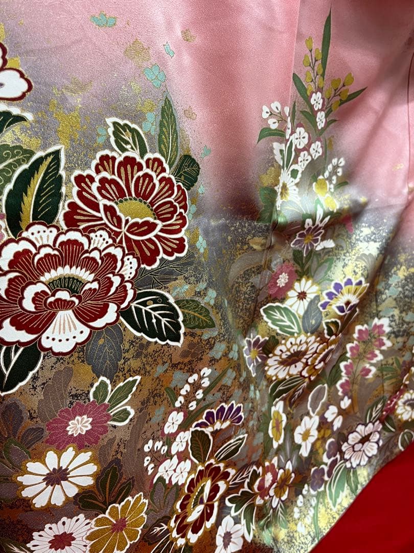 中古★振袖★仕立て上がり　NO.B11 ピンク色　成人式　結婚式