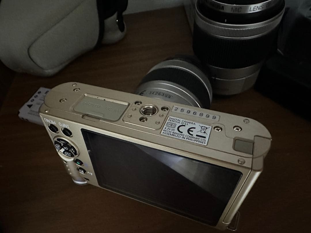 PENTAX Q-S1 ゴールド 2レンズ付き