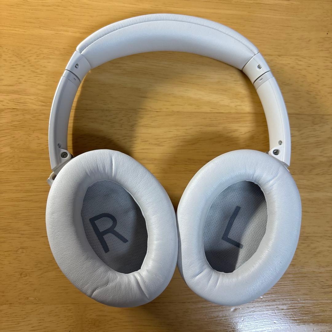 美品！Bose QuietComfort Headphones ホワイトスモーク