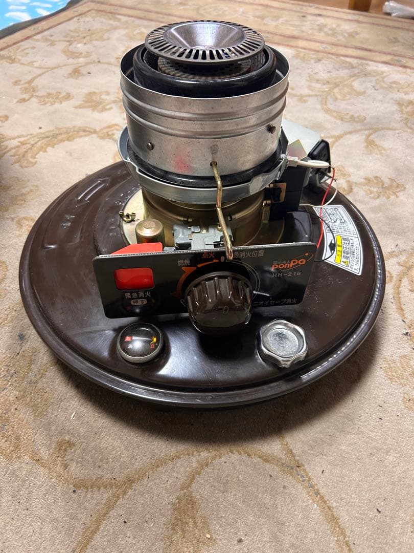 煮炊きができるストーブ！トヨトミ　火鉢型石油ストーブ HH-216