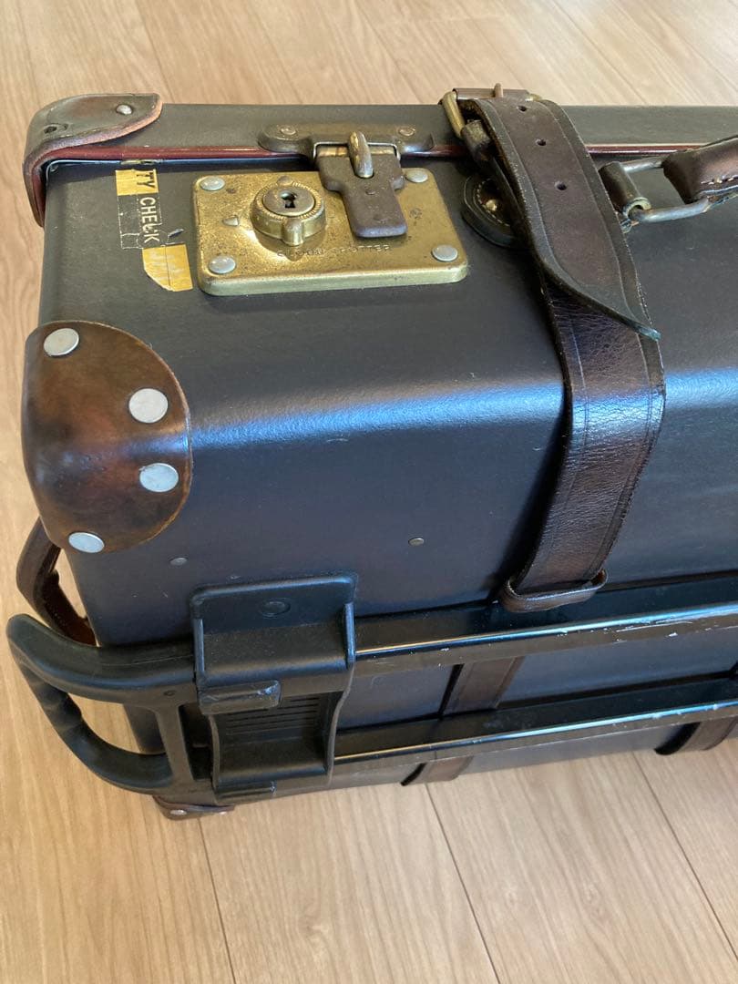 GLOBE TROTTER グローブトロッター　キャリーケース