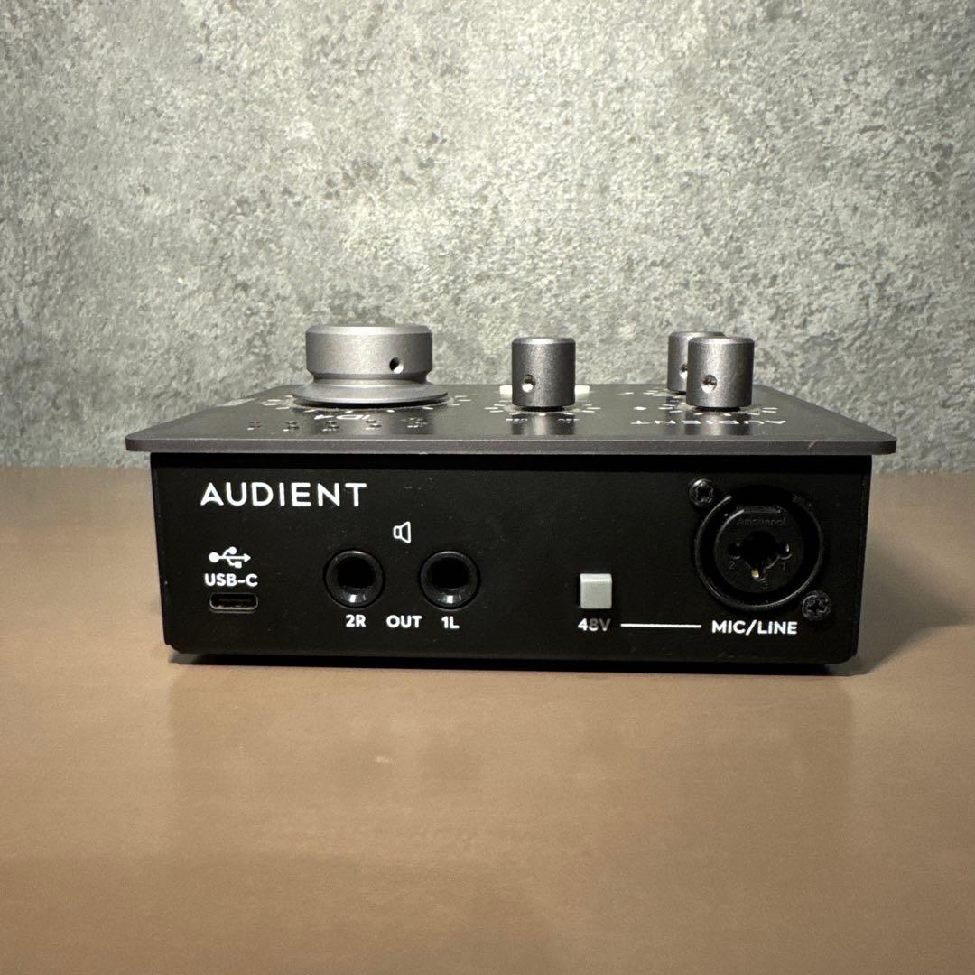 中古品 Audient iD4 mk2 オーディオインターフェース