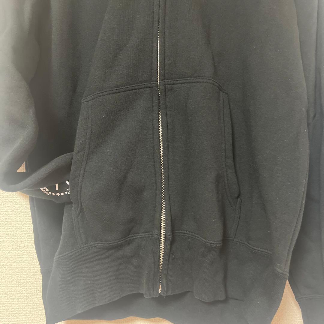 Novelbright　パーカー　中古品　Lサイズ