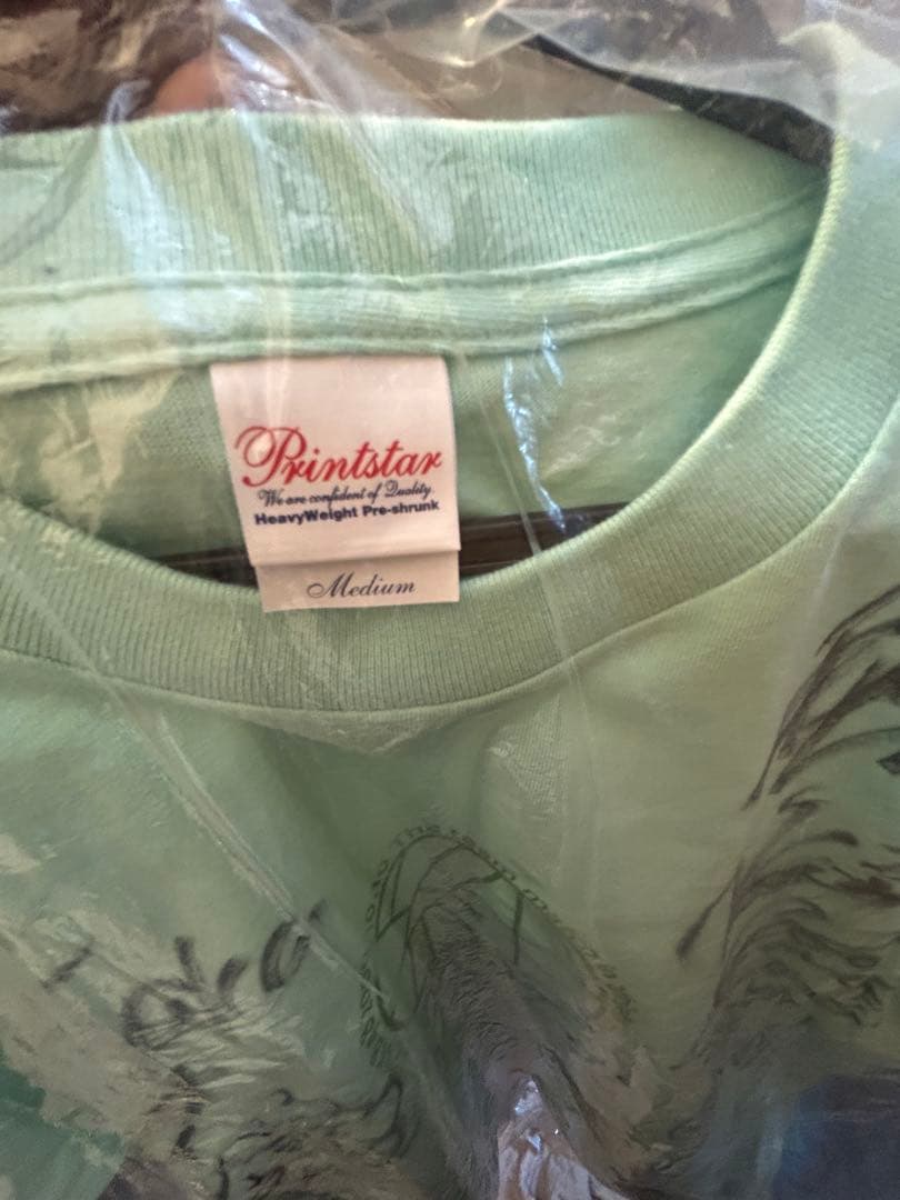 【美品】AKB48 大運動会 チームK 直筆サイン入り　　　絆Tシャツ