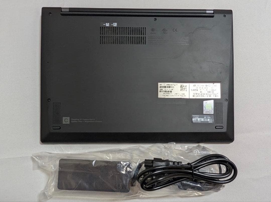 ThinkPad X1 Carbon Gen9 i7/16G/タッチ/LTE