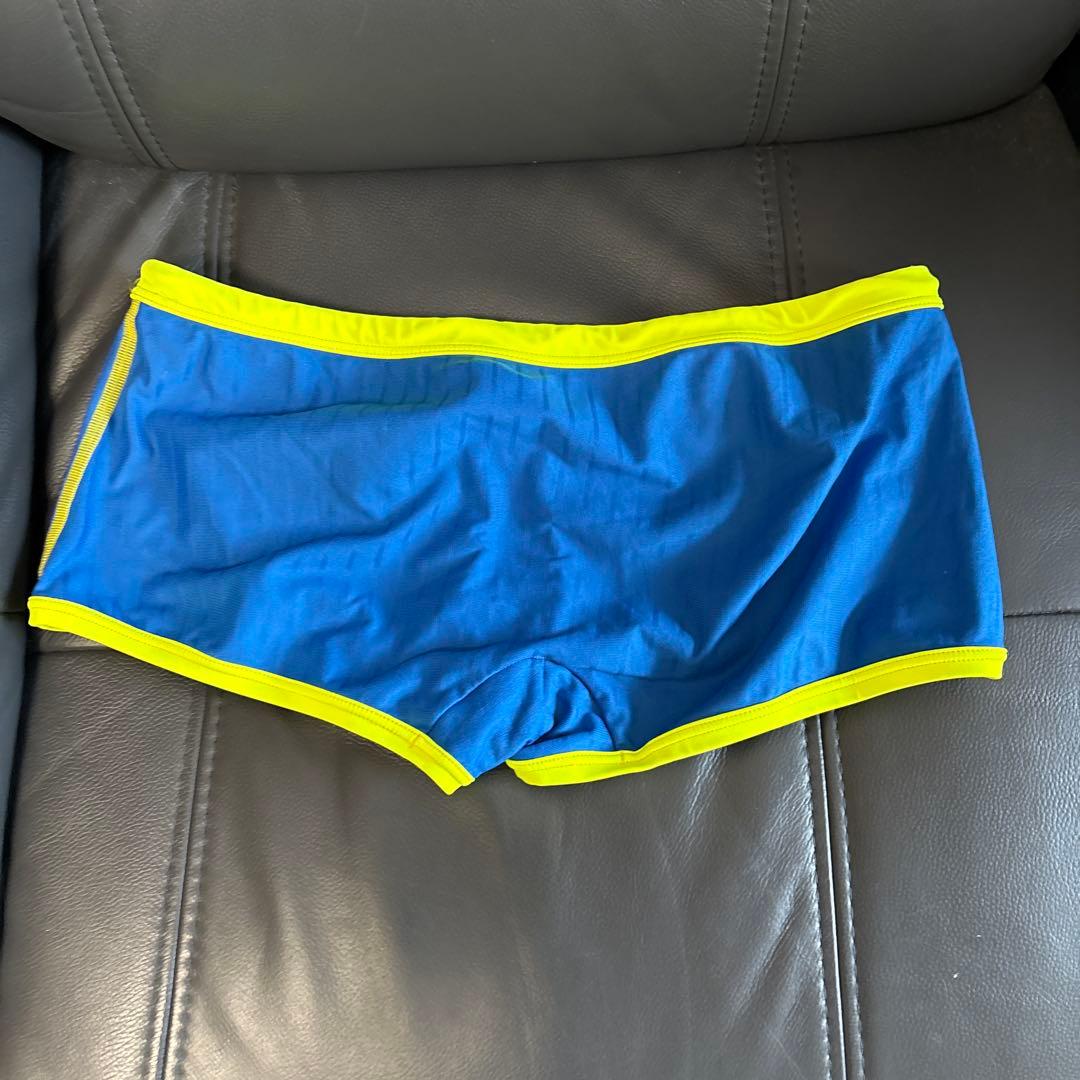 男子水着 青と黄 ショートパンツ