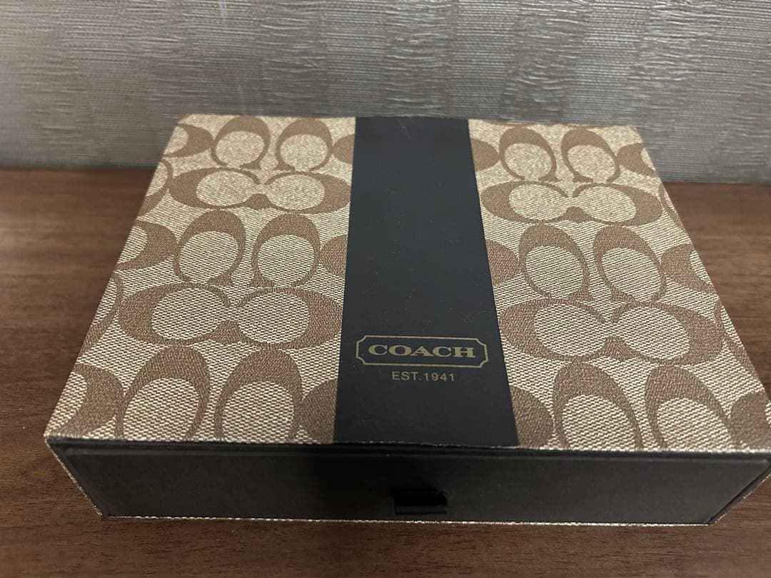 期間限定お値下げ　COACH ポーカーセット チップ・トランプ付き