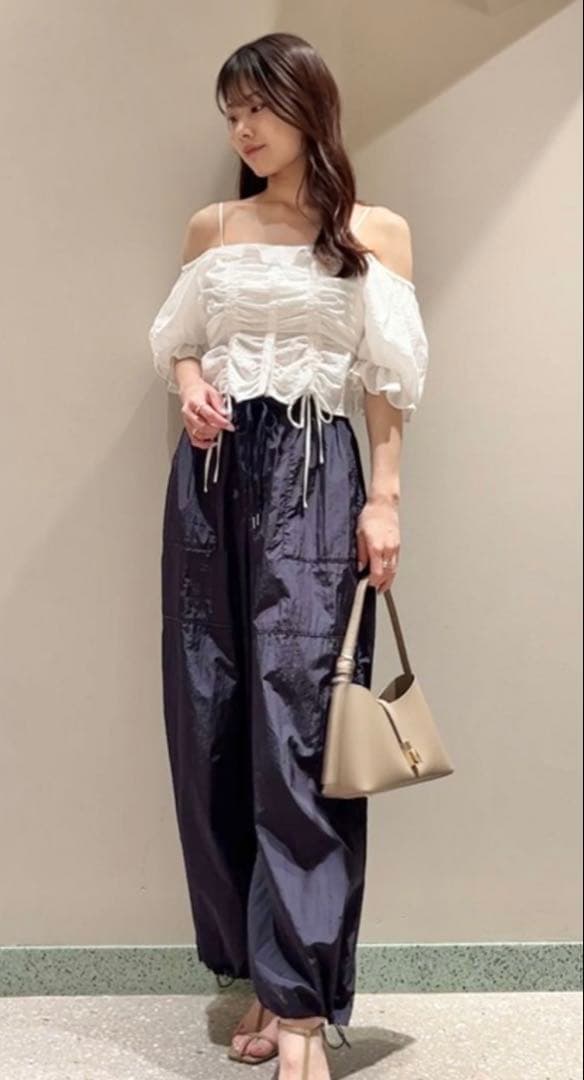 シャカワイドパンツ