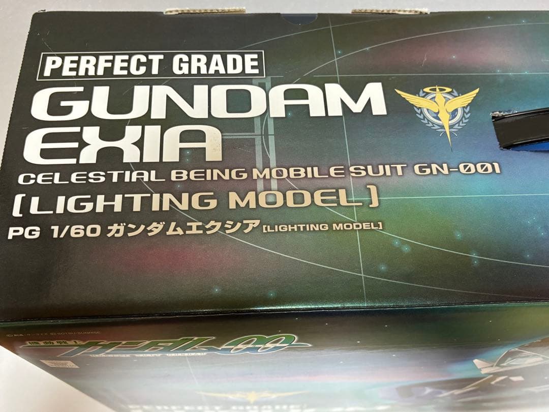 PG 1/60ガンダムエクシア [LIGHTING MODEL]未組立