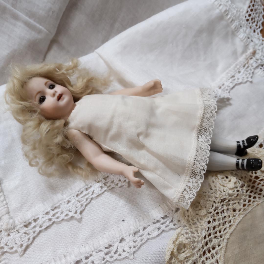 シモン&ハルビック 　アンティークドールリプロ　作家　ビスクドール　ミニョネット