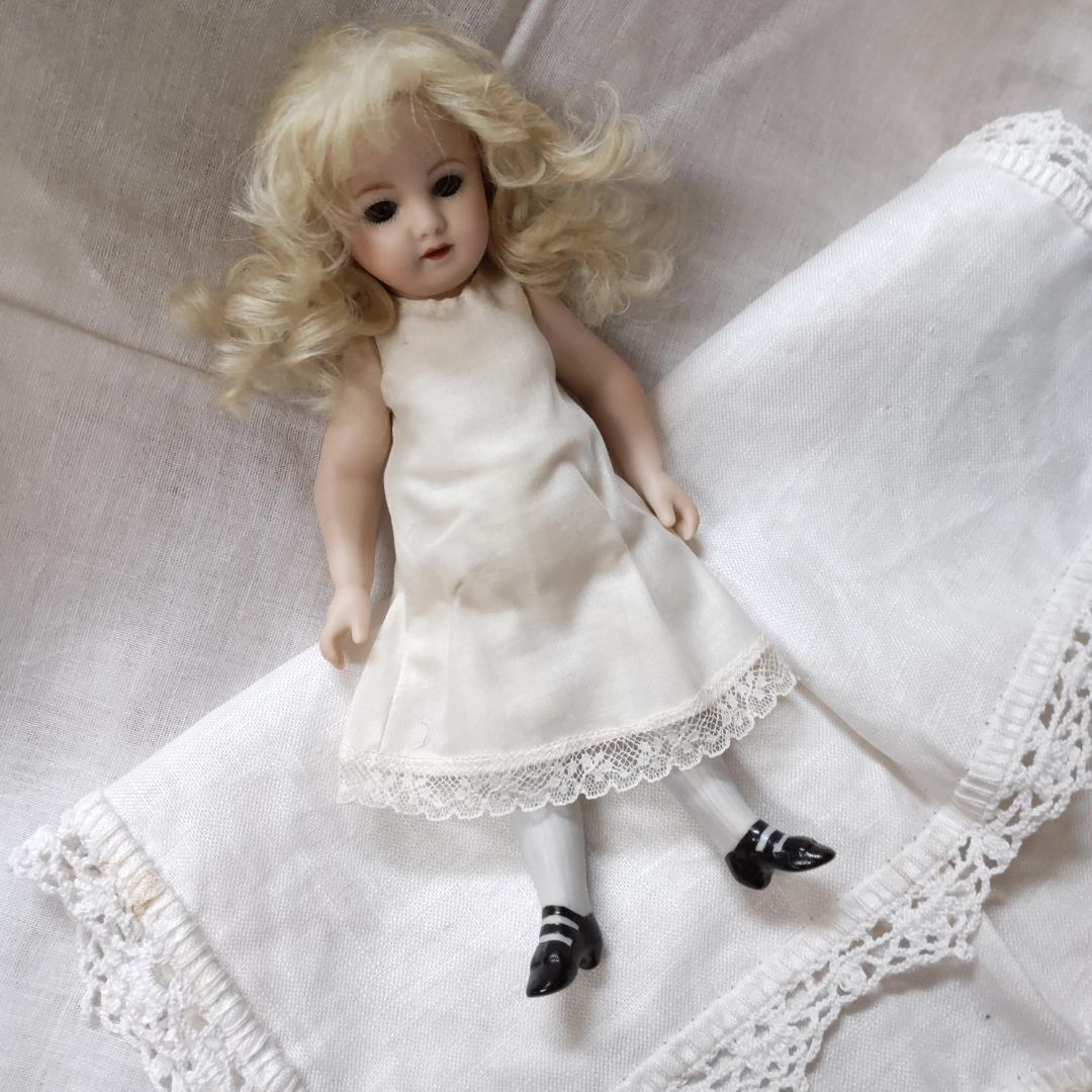 シモン&ハルビック 　アンティークドールリプロ　作家　ビスクドール　ミニョネット