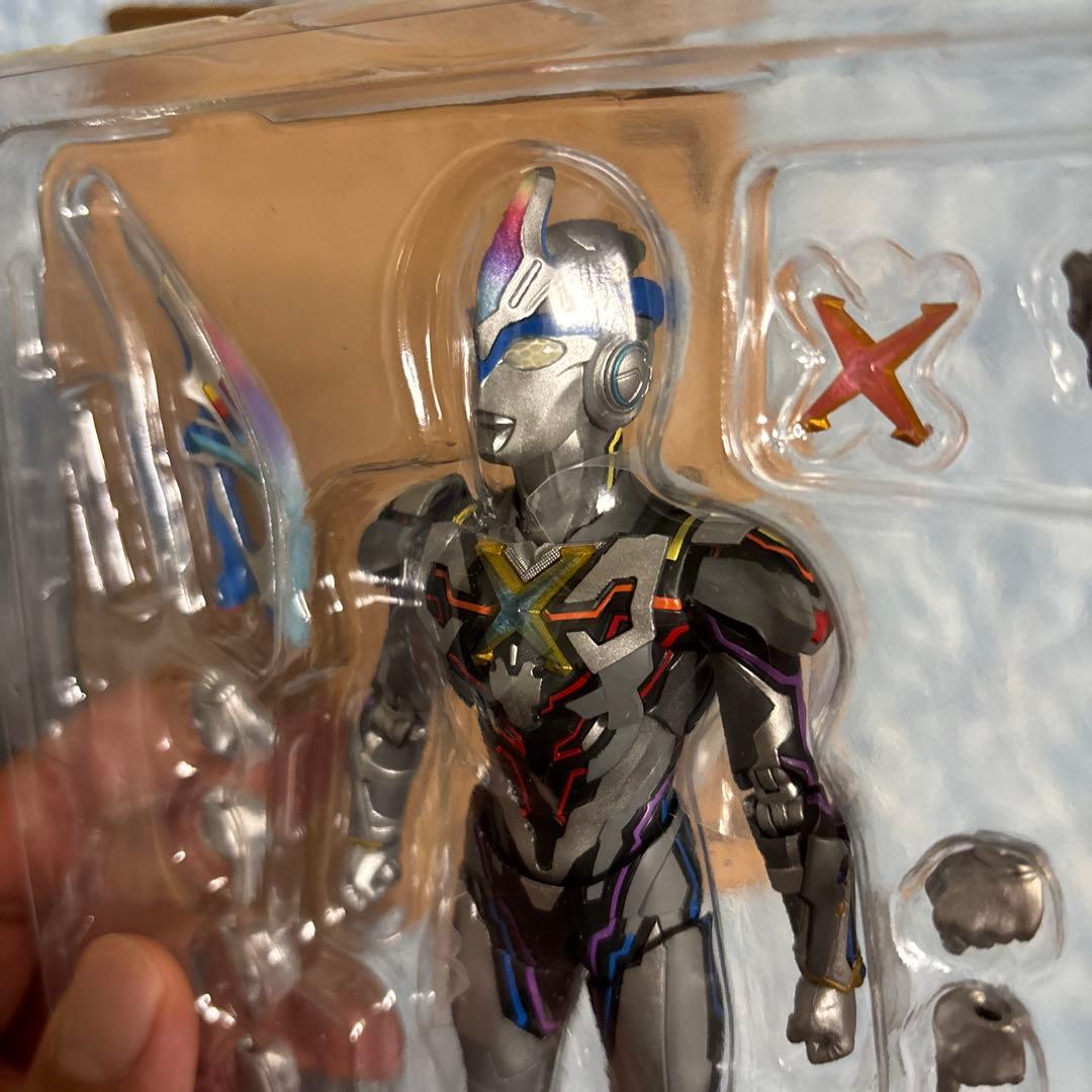 《説明必読》中身未開封 S.H.Figuarts ウルトラマンエクシードエックス