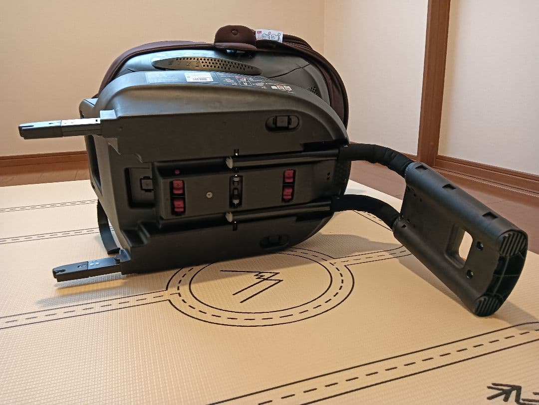 エールベベ　クルット4i