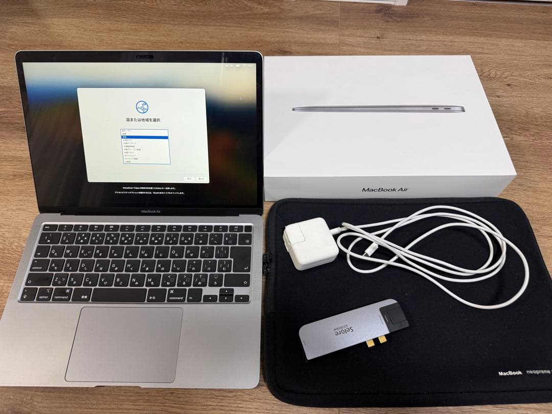 MacBook Air 2020 Retina13インチ Corei7 16GB