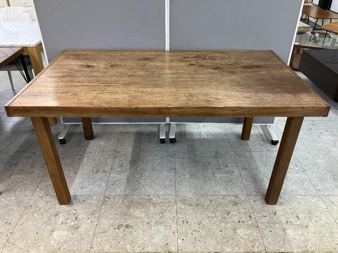 オールドメゾン ダイニングテーブル OMU-546G-224 ブラウン