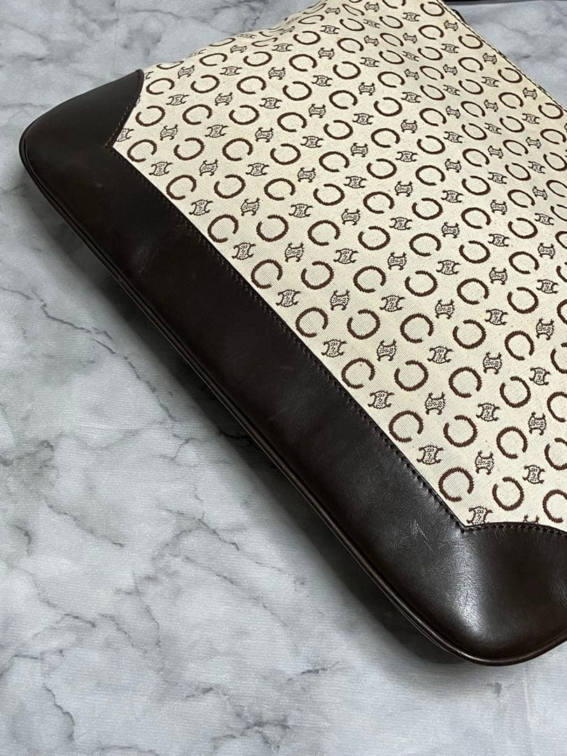 良品　CELINE セリーヌ　Cマカダム　肩掛け　ワンショルダーバッグ