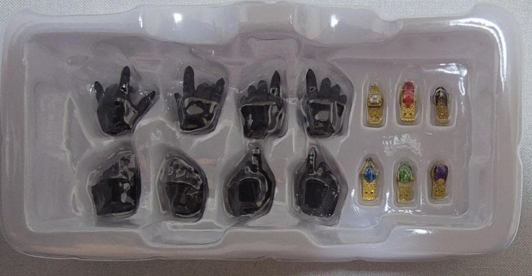 フィギュアーツ 真骨彫 仮面ライダーダークキバ キバ エンペラーフォーム