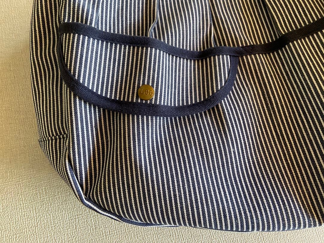 【ほぼ未使用】Lee ヒッコリー スリングバッグ 犬用キャリーバッグ