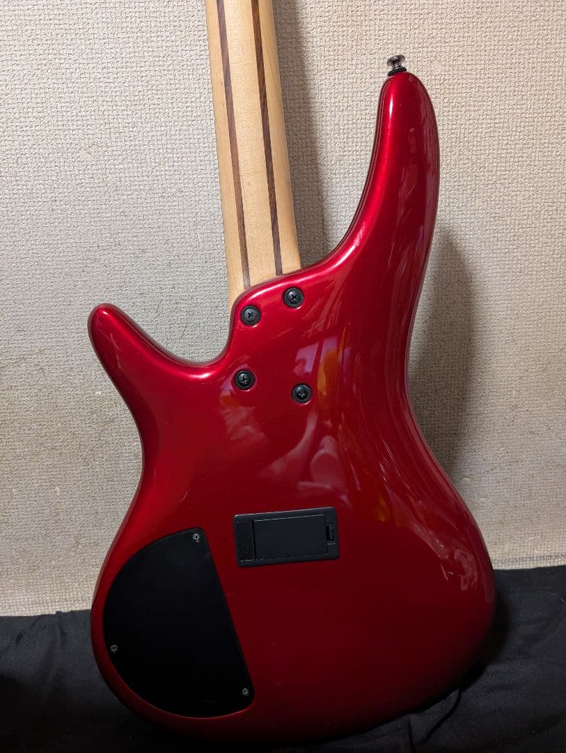 定価54000円 アクティブ Ibanez SR300 3バンドEQ CA 赤