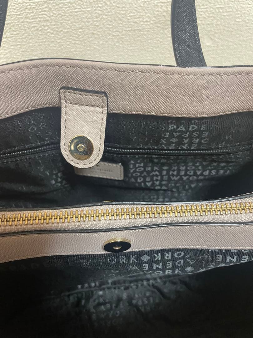 kate spade ショルダーバッグ　フラグメントケース付き