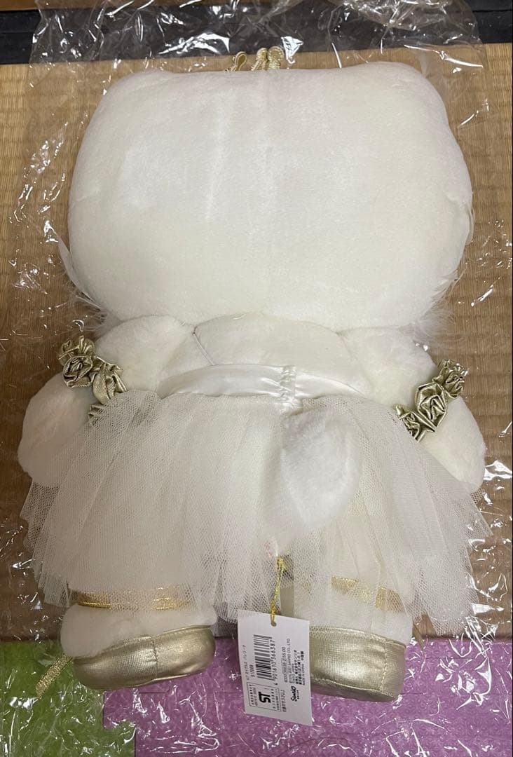 ハローキティ ぬいぐるみ　バレエ