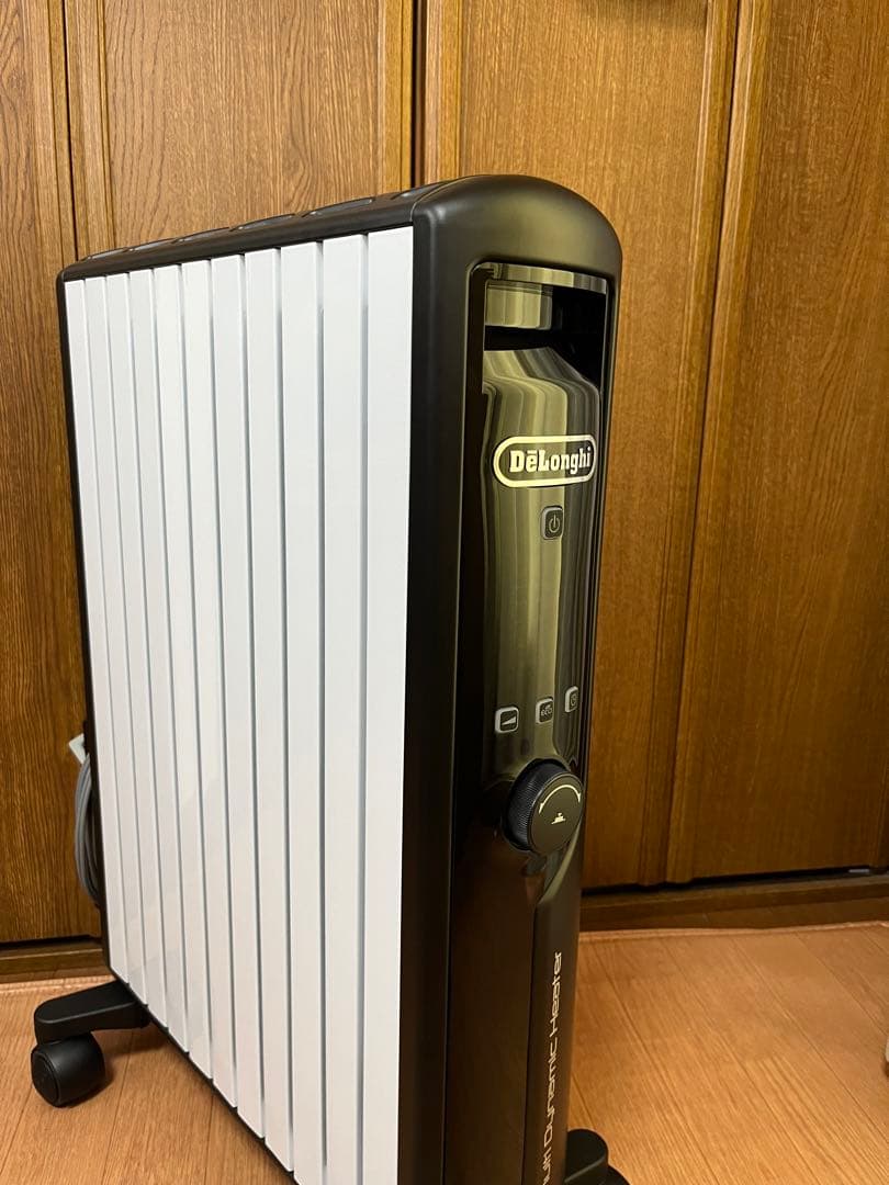 未使用に近い❗️DeLonghi マルチダイナミックヒーターMDHU15-BK