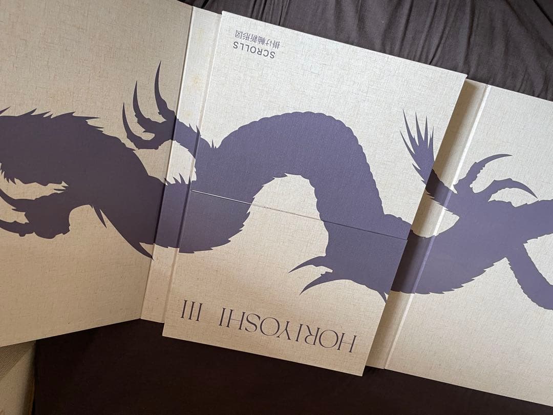 三代目彫よし/horiyoshiIII 掛け轴新形图