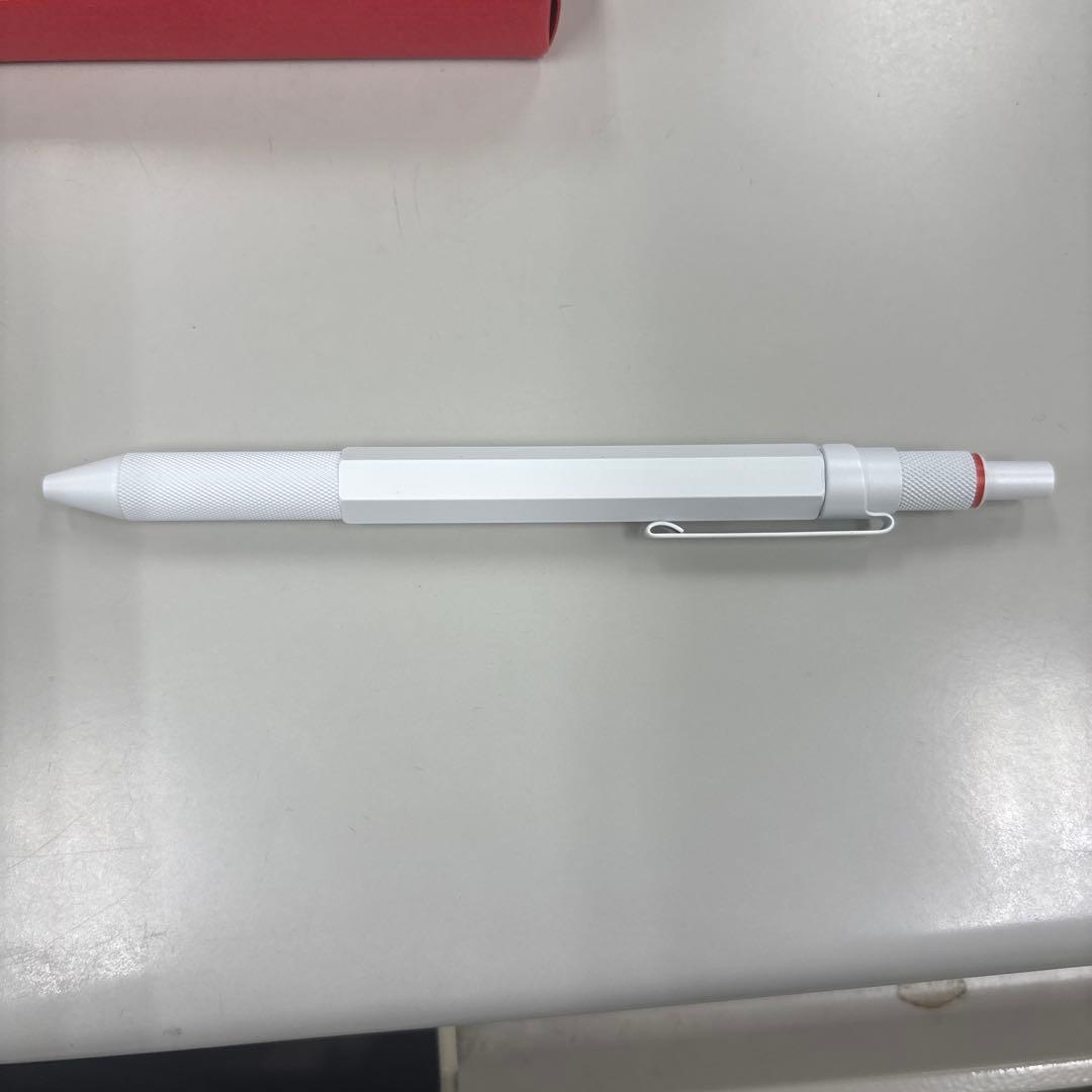 ロットリング　ホルベイン　3in1